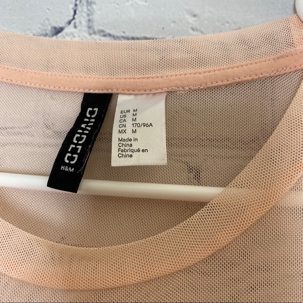 Beach Sumer cover up with Sequin patches - Picture 3 of 3